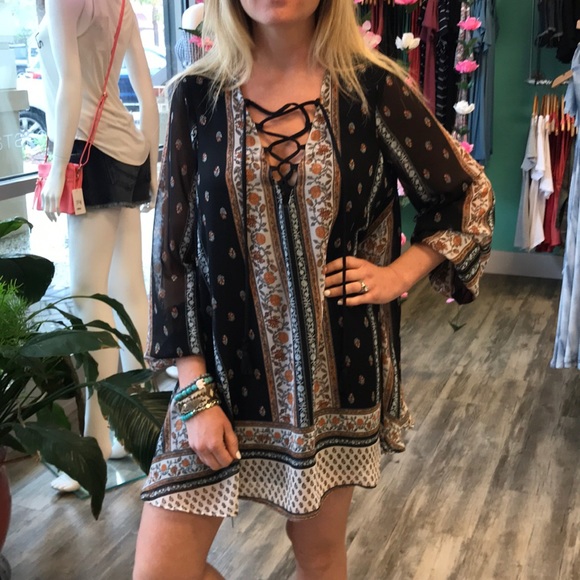 Show Me Your MuMu Dresses & Skirts - SOLD Lightening Bird Tunic Honeysuckle Paisley